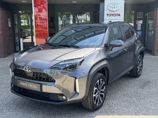Toyota Yaris Cross 1.5 Hybrid DYNAMIC NIEUW DIRECT LEVERBAAR! STOEL/STUURVERW BLIND SPOT PARK-SENSOREN KEYLESS 17'' LM-VELGEN CAMERA APPLE/ANDROID CLIMA AD-CRUISE