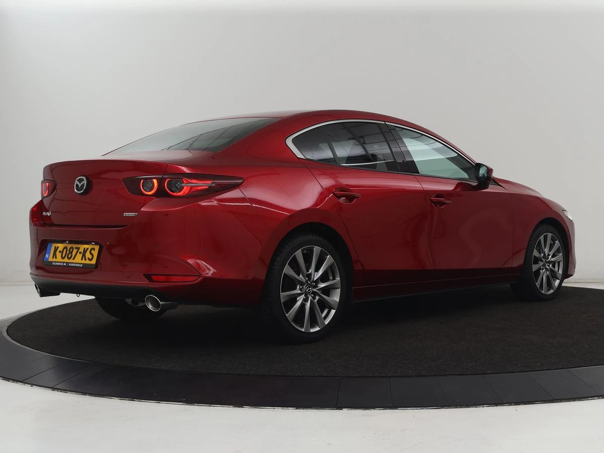 Hoofdafbeelding Mazda 3