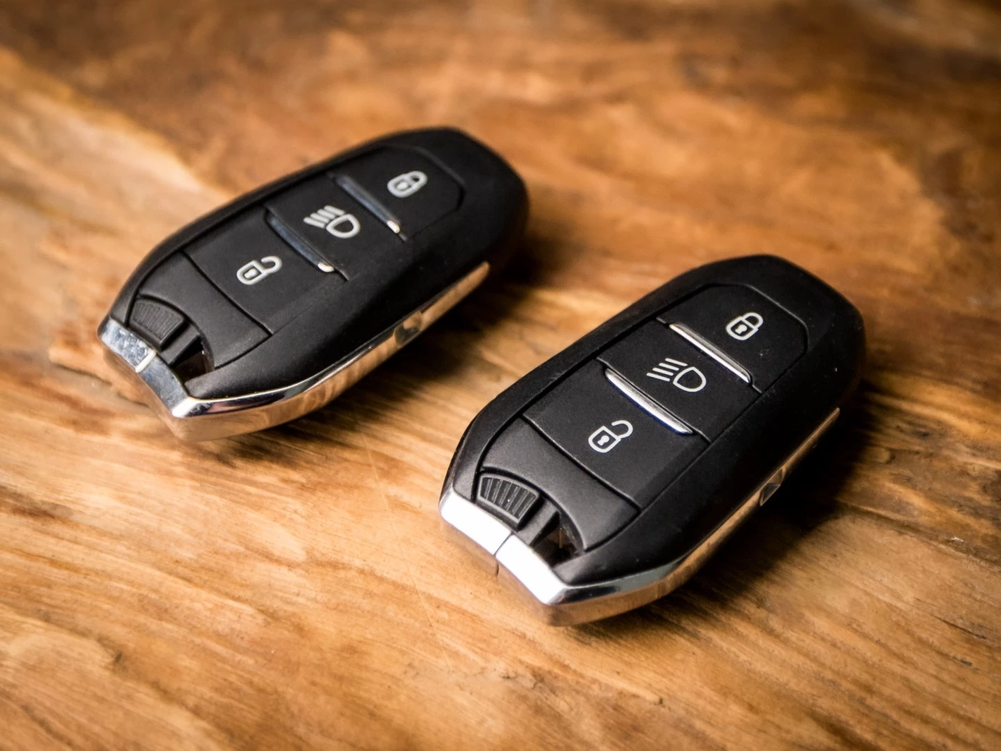 Hoofdafbeelding Peugeot e-2008