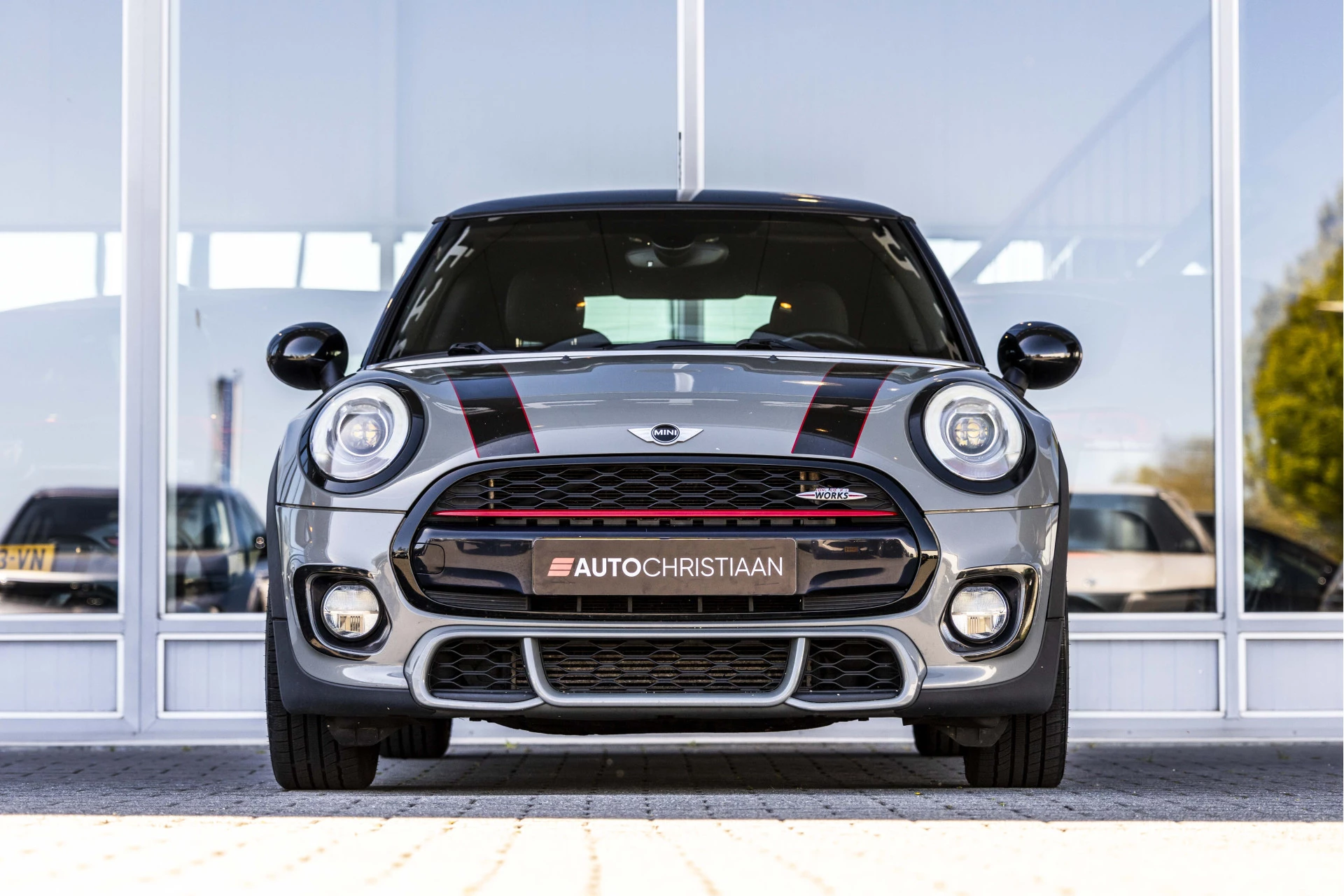 Hoofdafbeelding MINI One