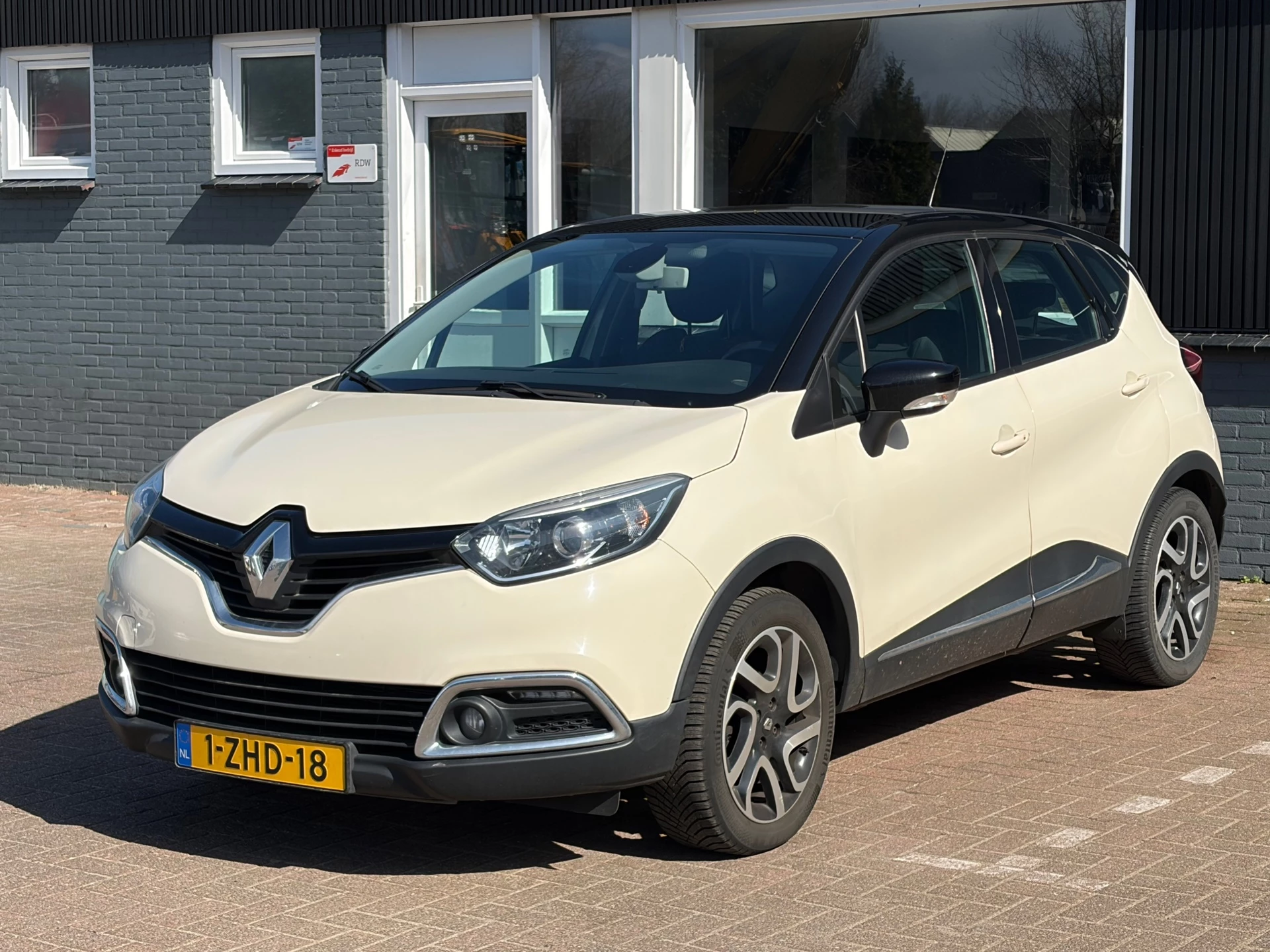 Hoofdafbeelding Renault Captur