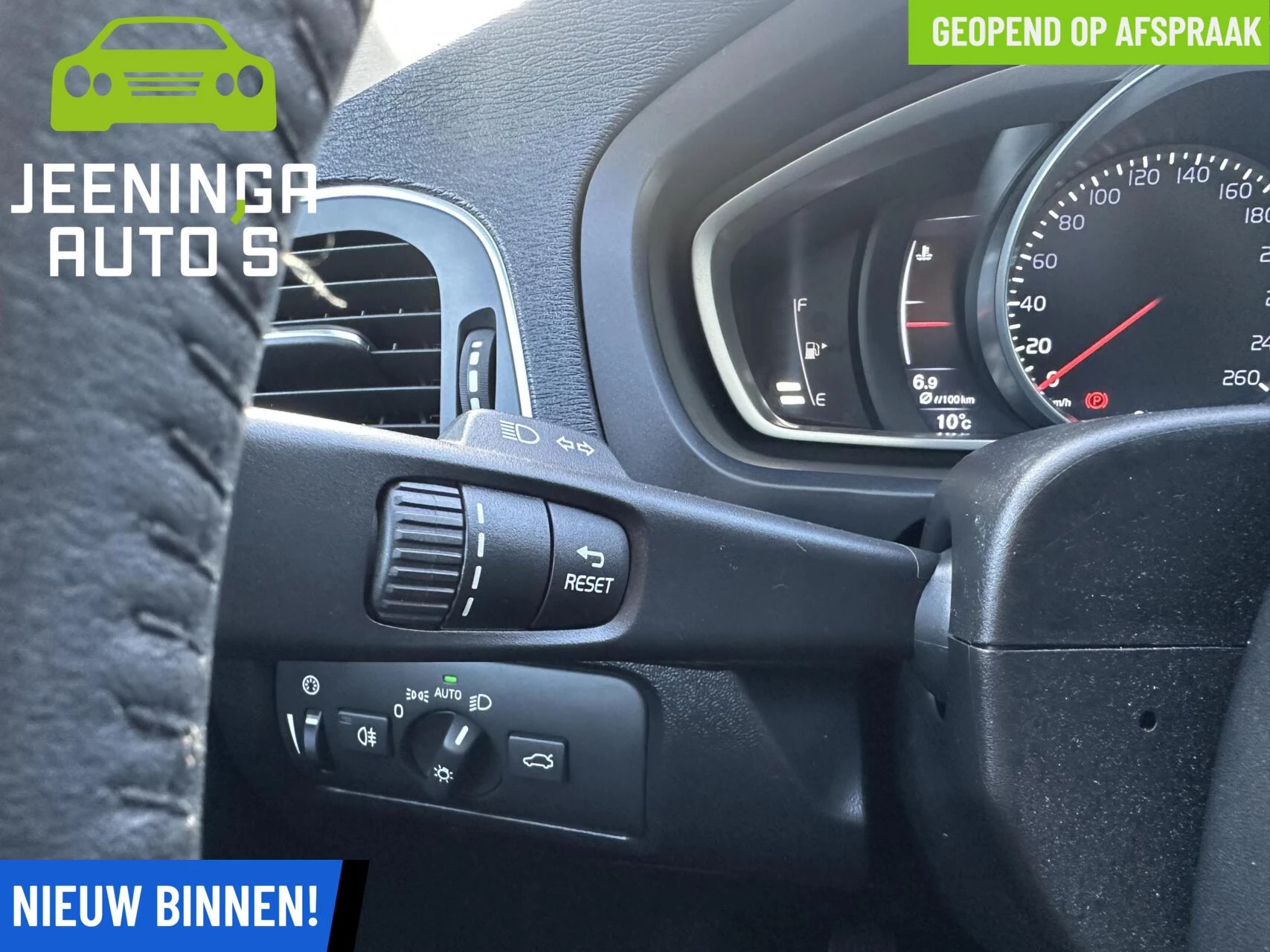 Hoofdafbeelding Volvo V40