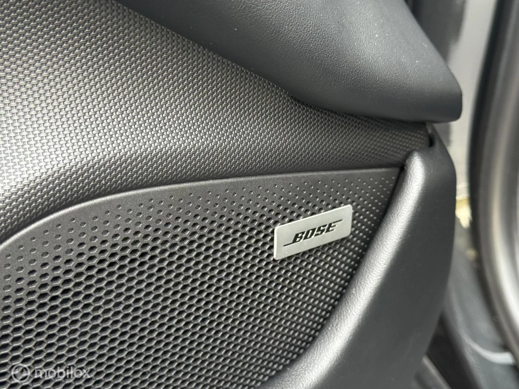 Hoofdafbeelding Porsche Taycan