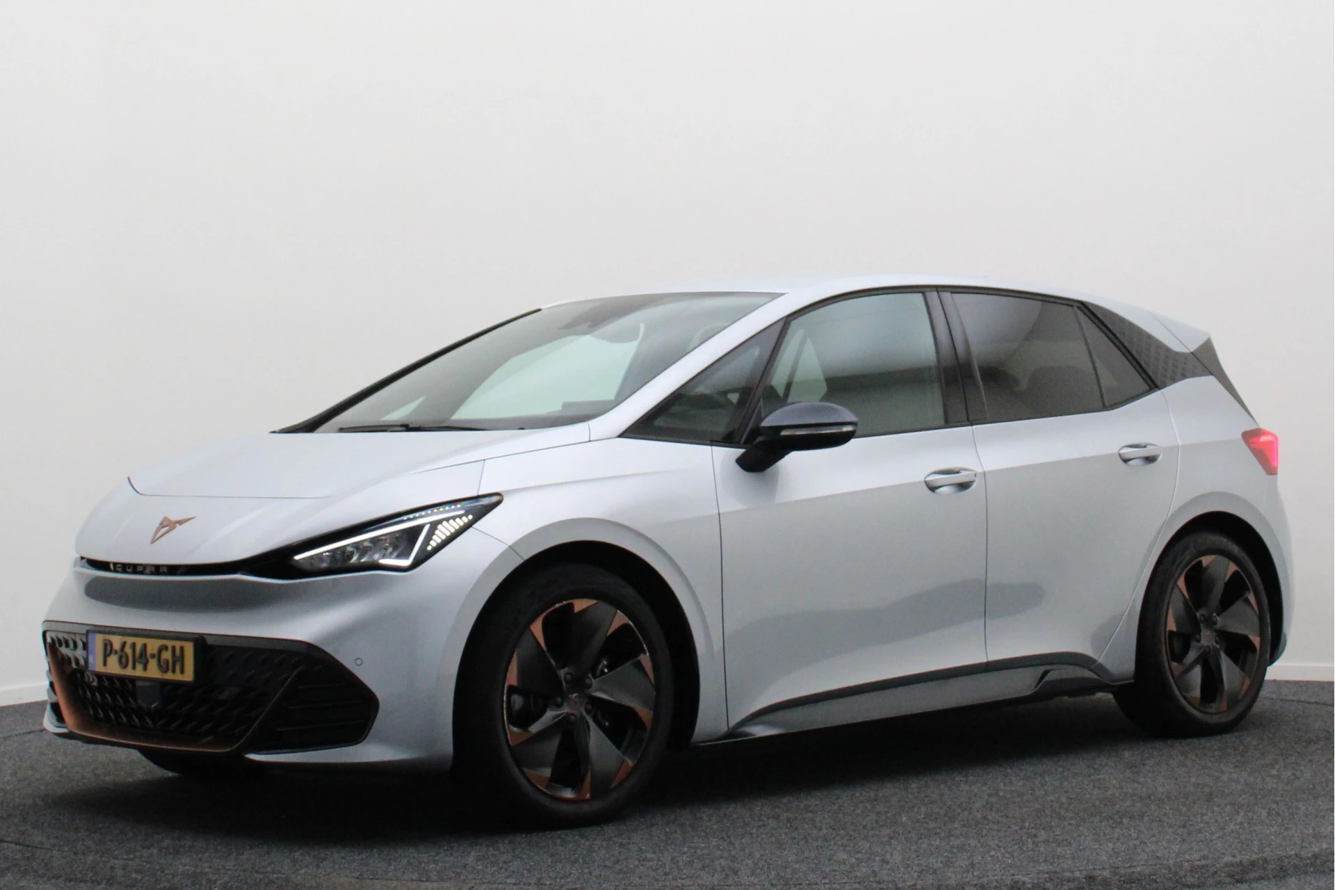 Hoofdafbeelding CUPRA Born