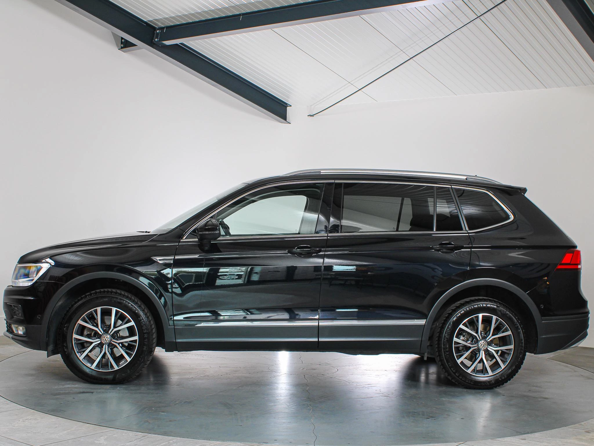 Hoofdafbeelding Volkswagen Tiguan Allspace