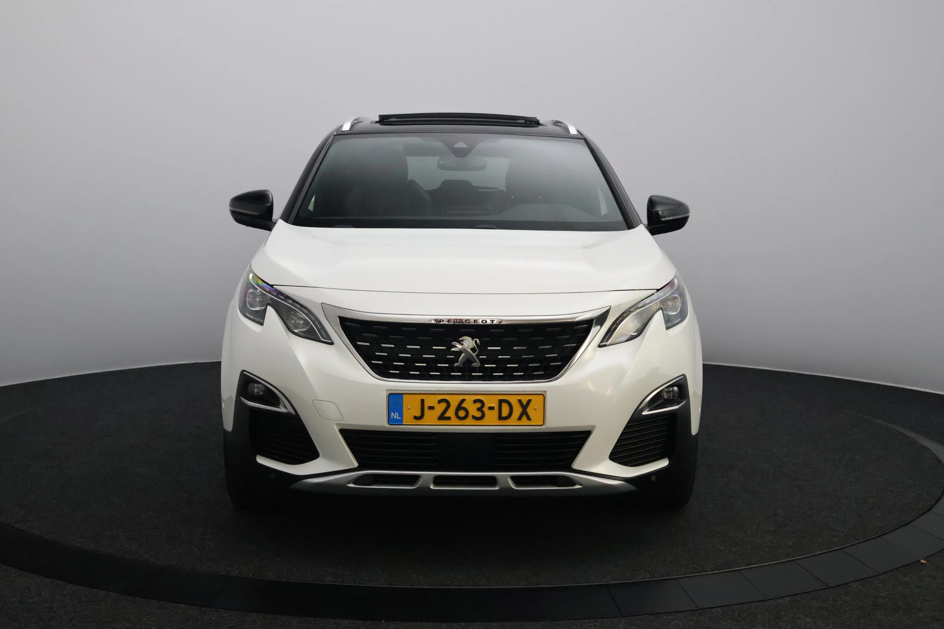 Hoofdafbeelding Peugeot 5008