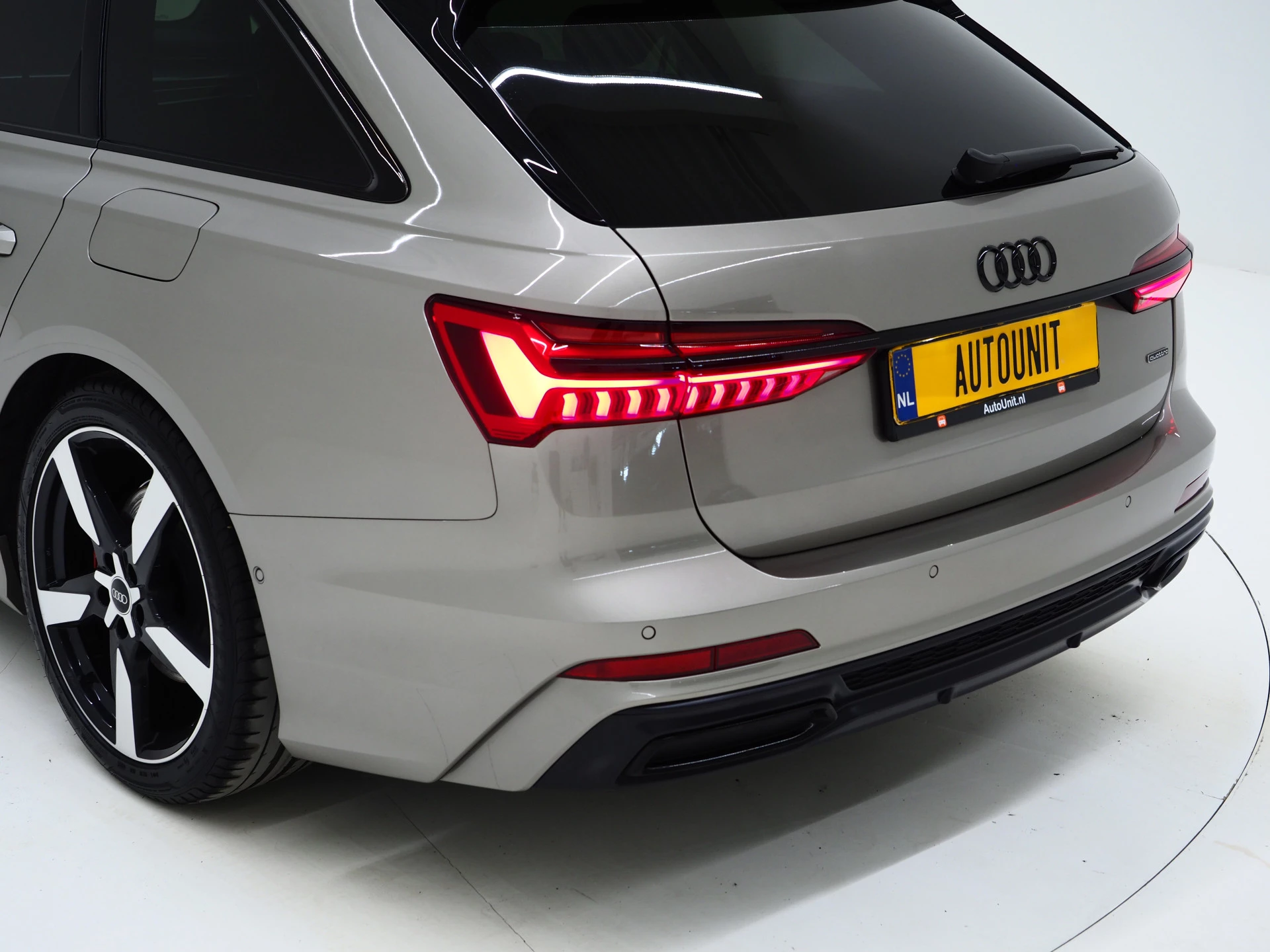 Hoofdafbeelding Audi A6