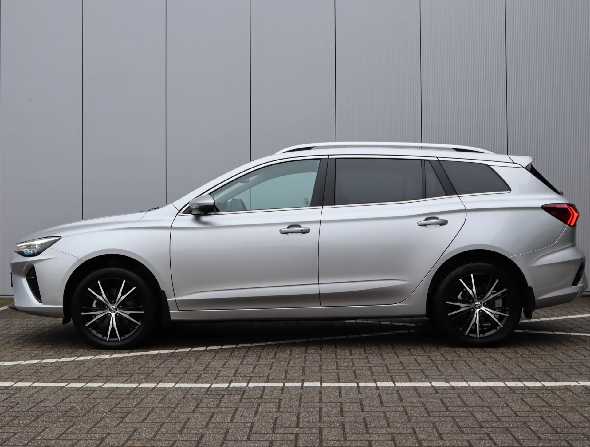 Hoofdafbeelding MG MG5