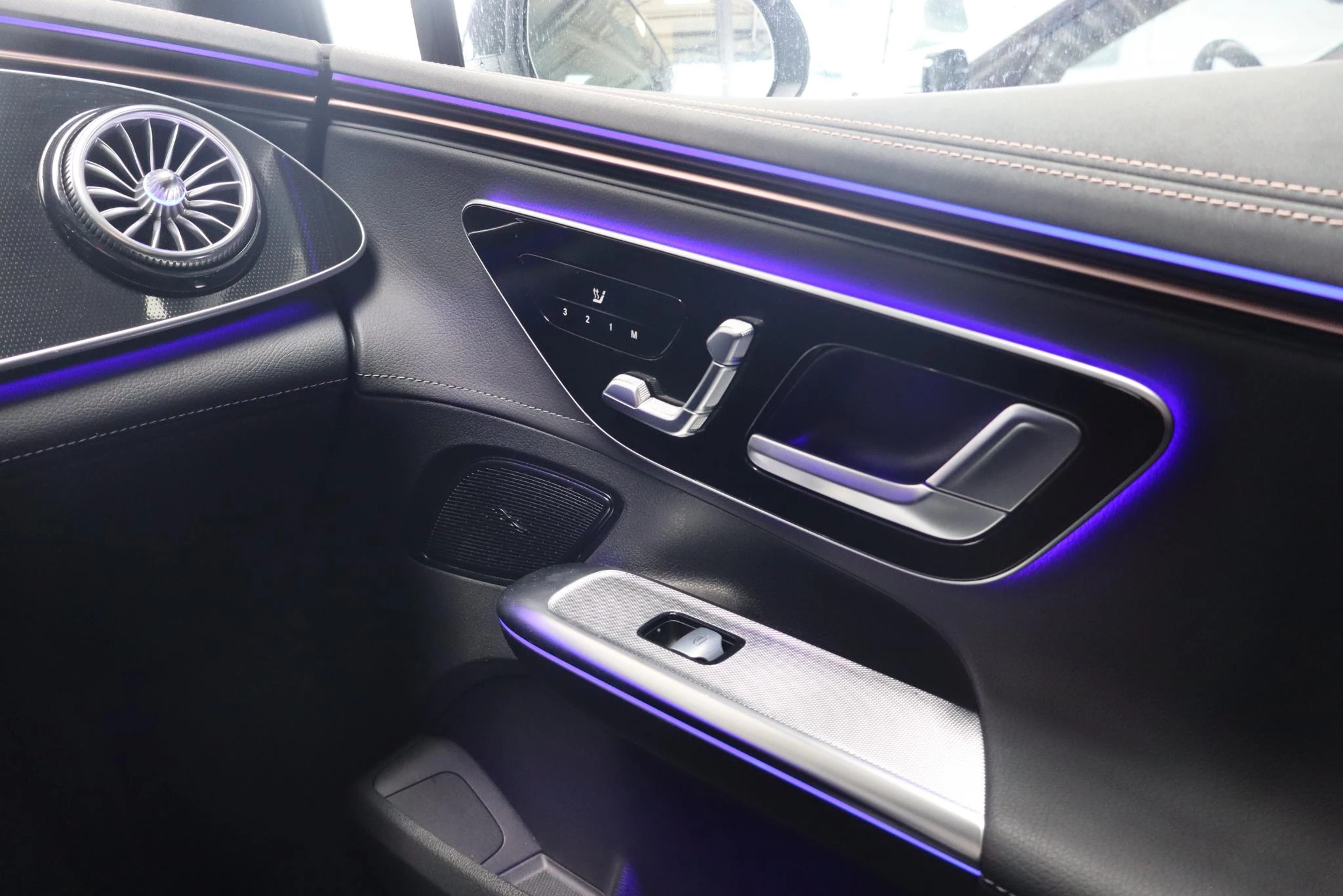 Hoofdafbeelding Mercedes-Benz EQE