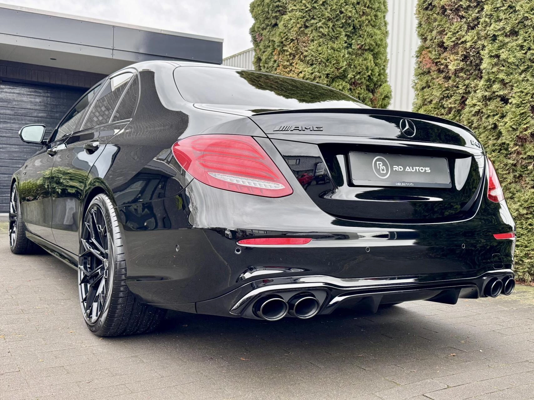 Hoofdafbeelding Mercedes-Benz E-Klasse