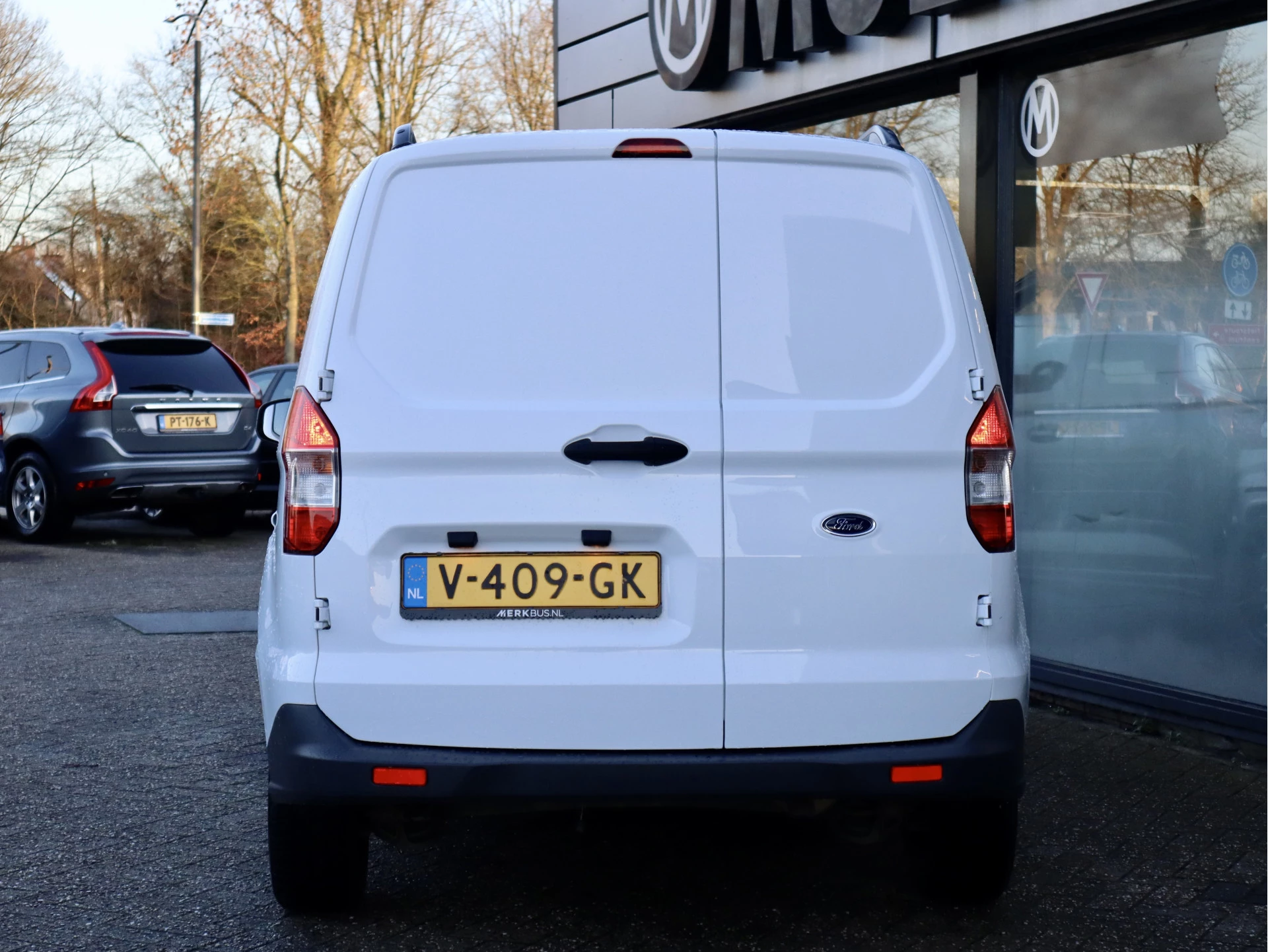 Hoofdafbeelding Ford Transit Courier