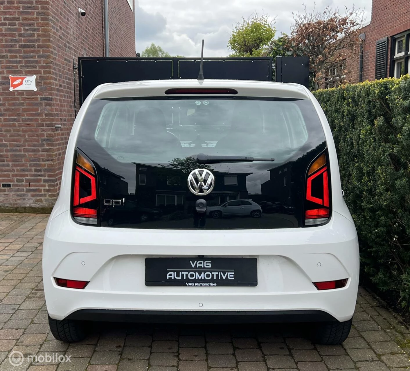 Hoofdafbeelding Volkswagen up!