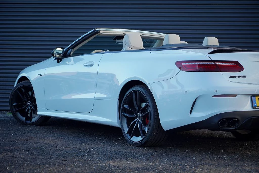 Hoofdafbeelding Mercedes-Benz E-Klasse