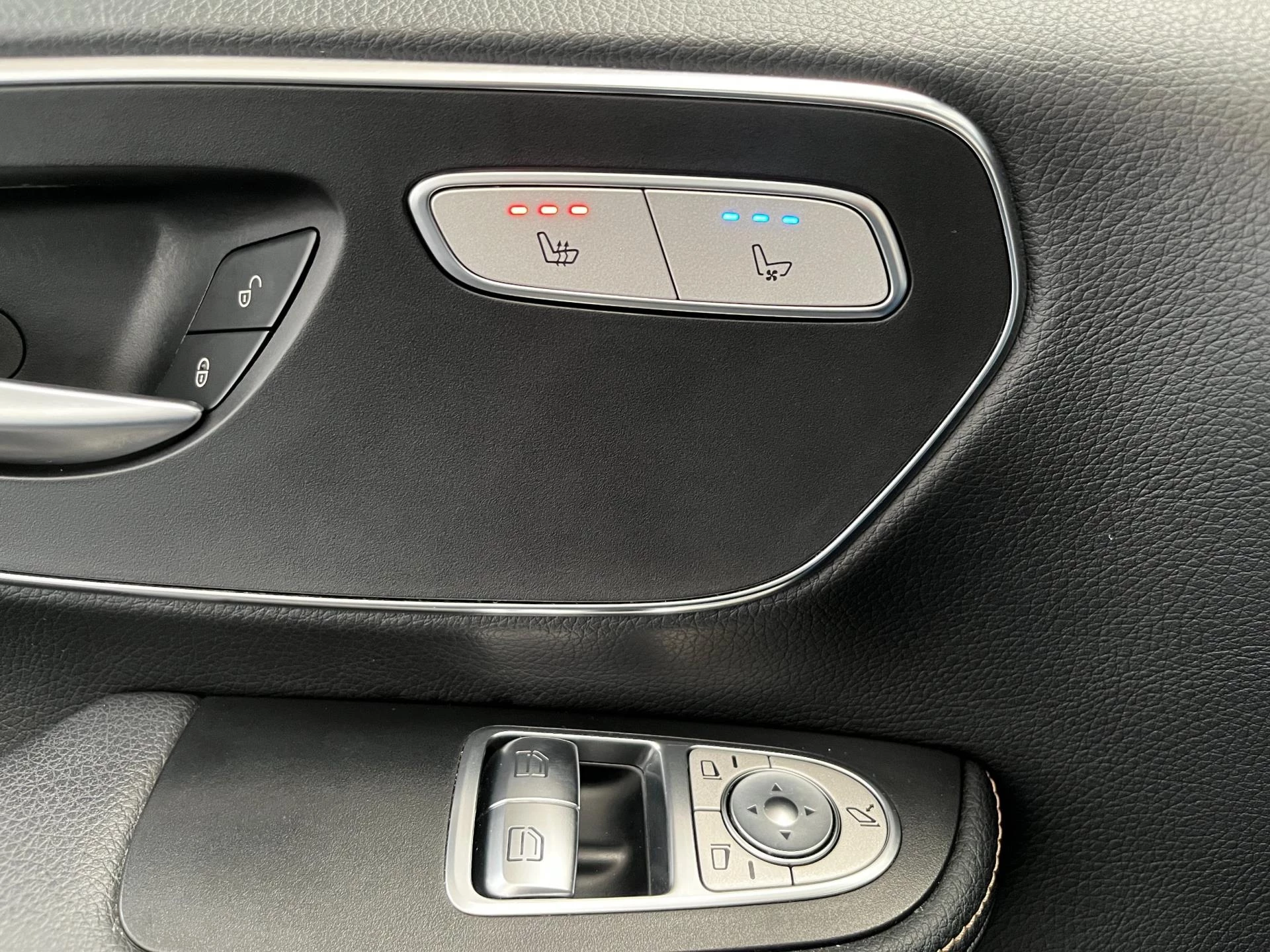 Hoofdafbeelding Mercedes-Benz EQV