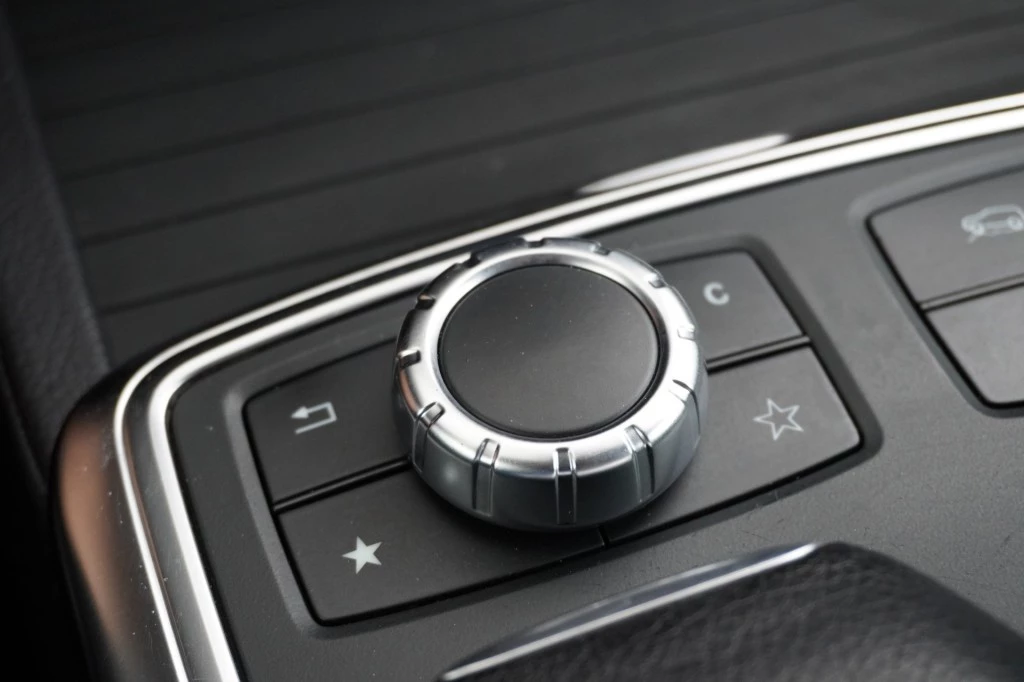 Hoofdafbeelding Mercedes-Benz M-Klasse