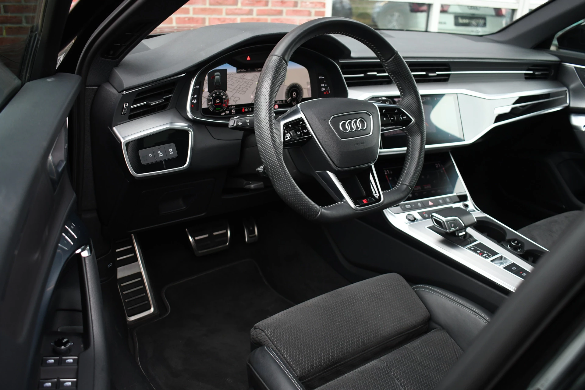 Hoofdafbeelding Audi A6