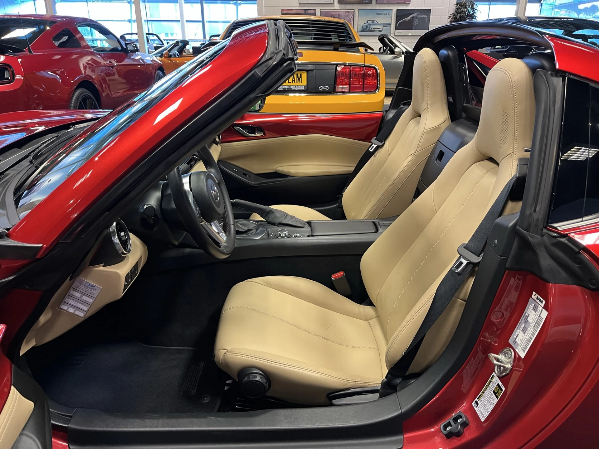 Hoofdafbeelding Mazda MX-5