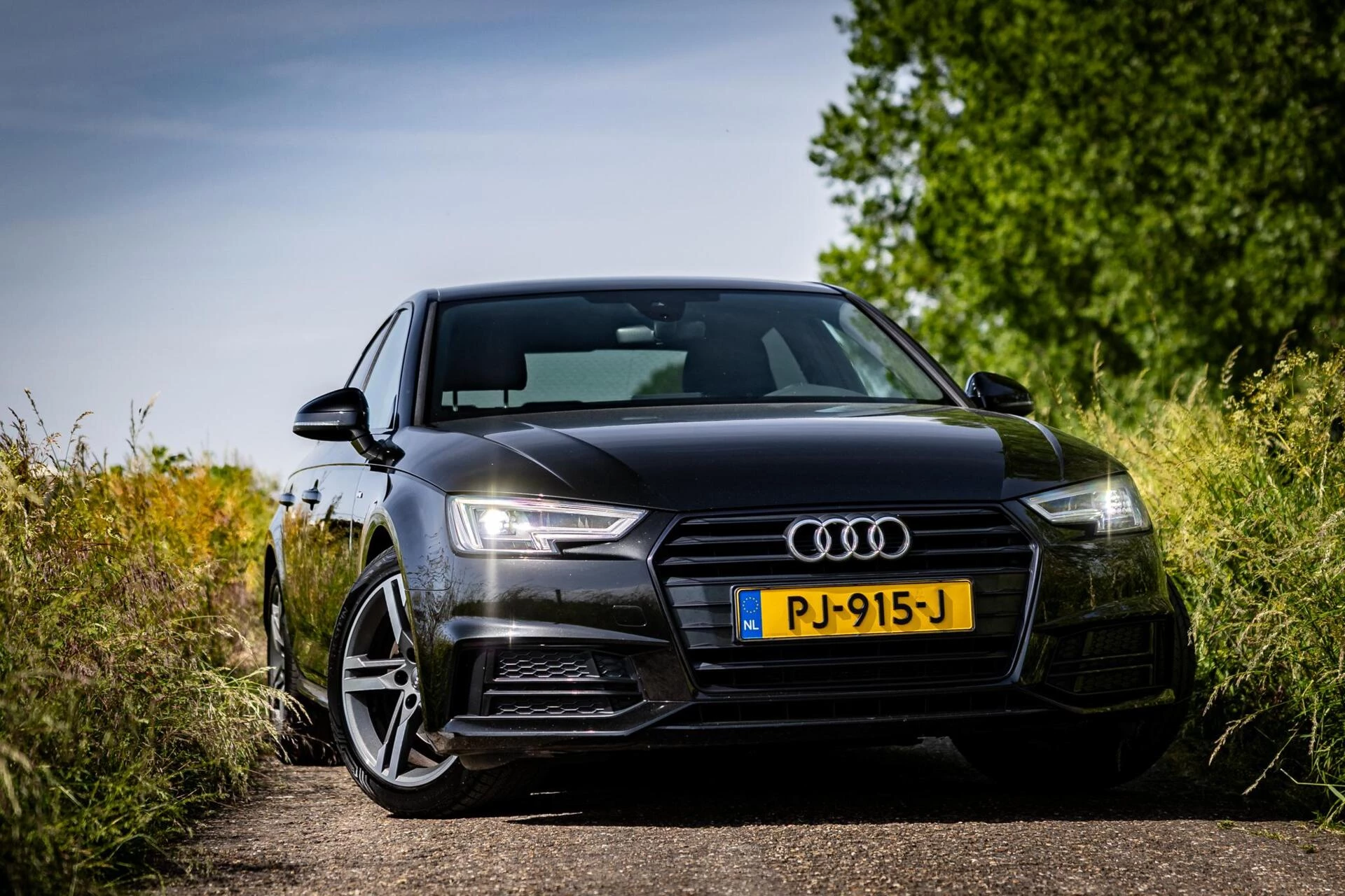 Hoofdafbeelding Audi A4
