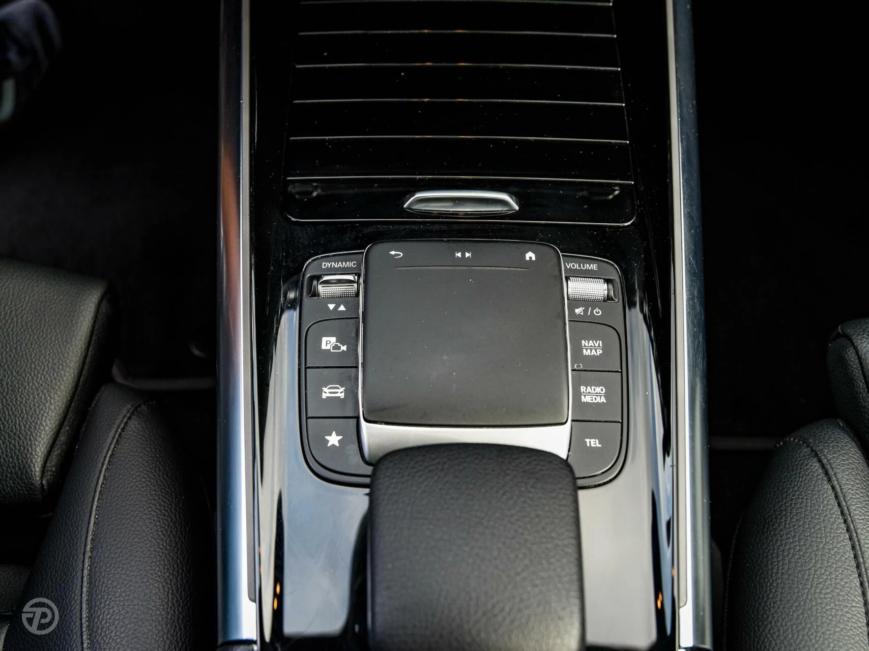 Hoofdafbeelding Mercedes-Benz EQA