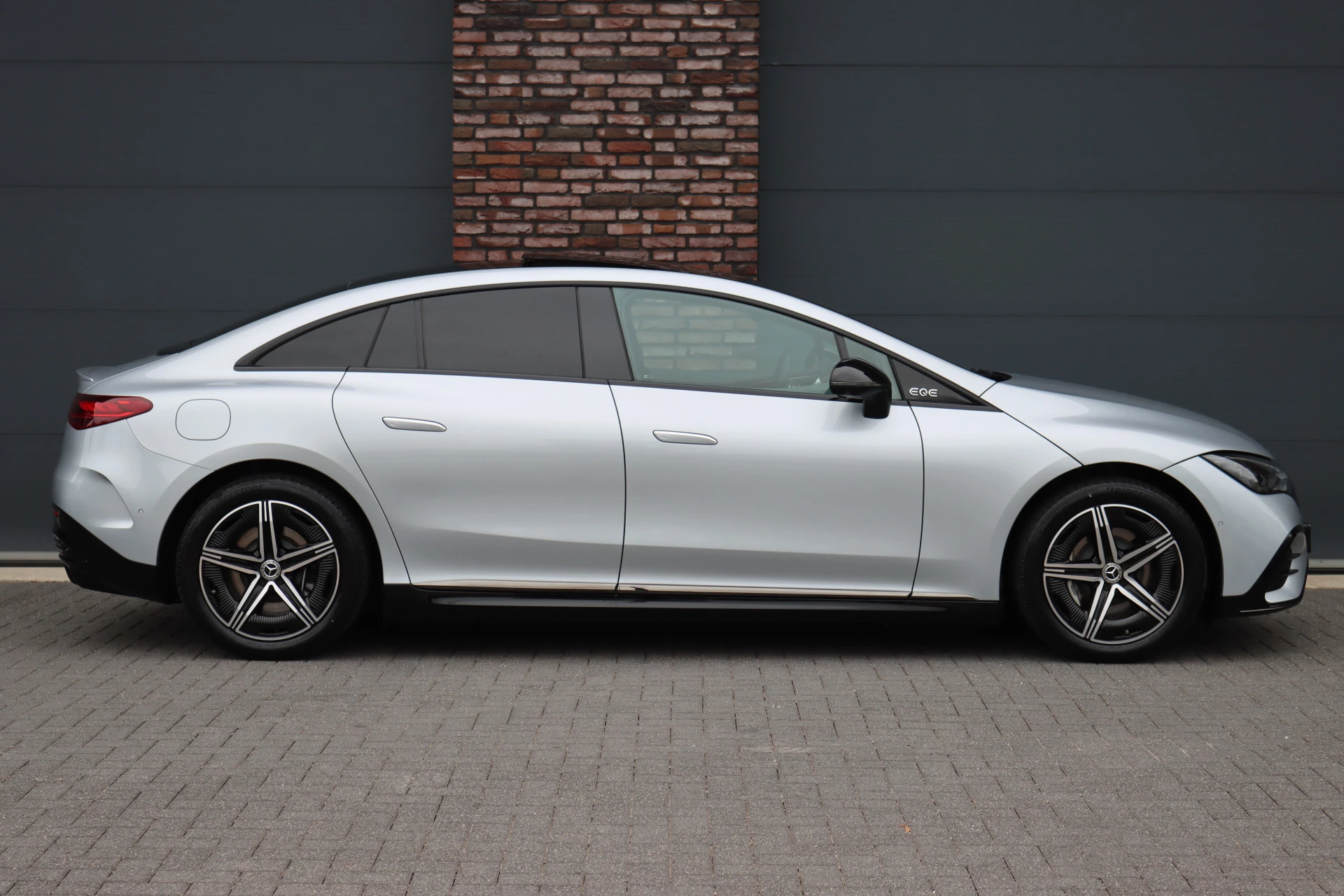 Hoofdafbeelding Mercedes-Benz EQE