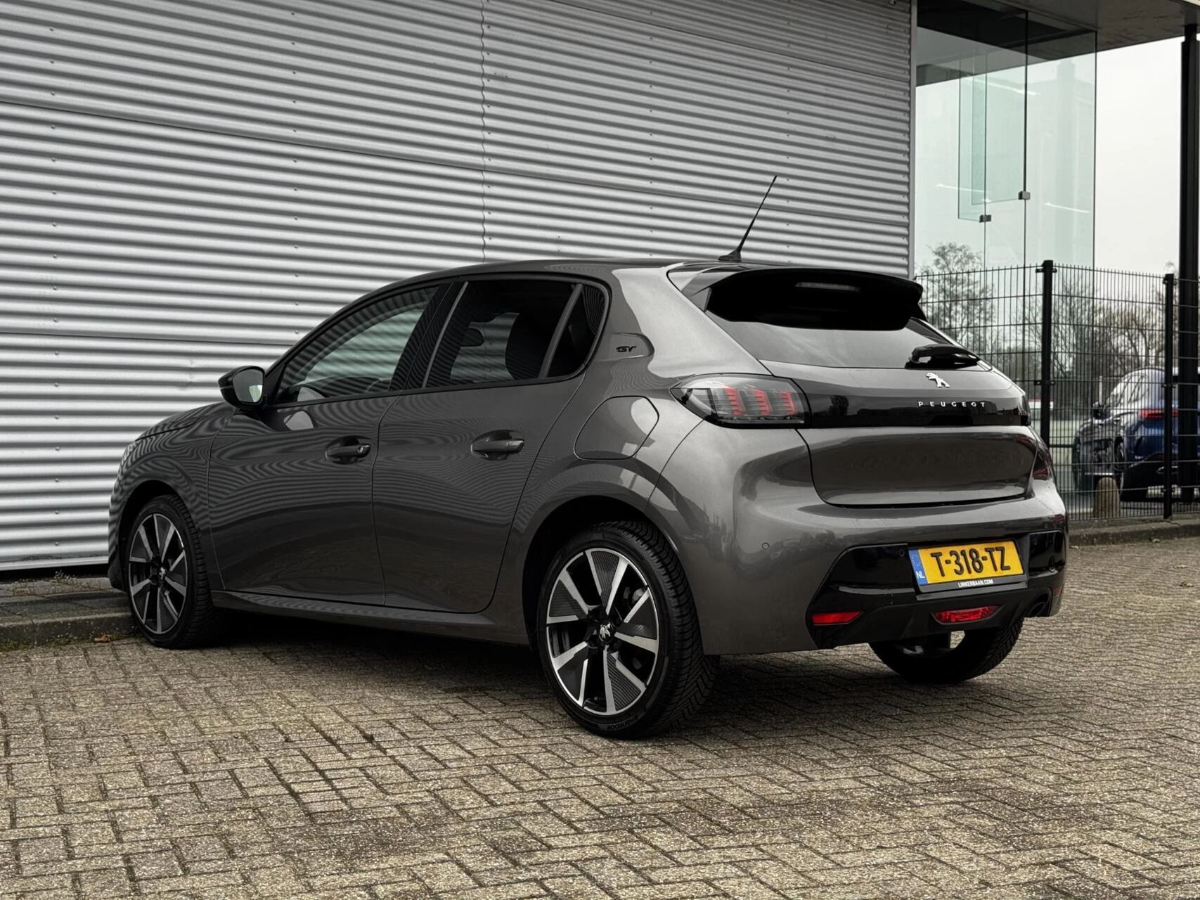 Hoofdafbeelding Peugeot 208