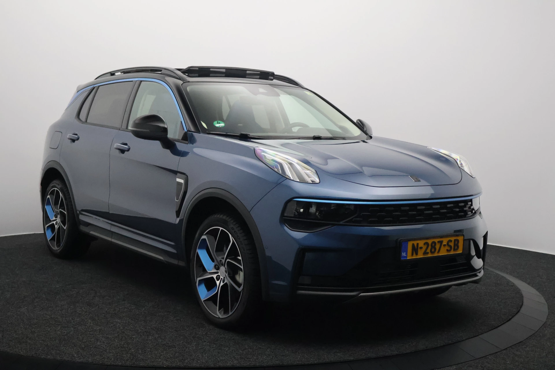 Hoofdafbeelding Lynk & Co 01