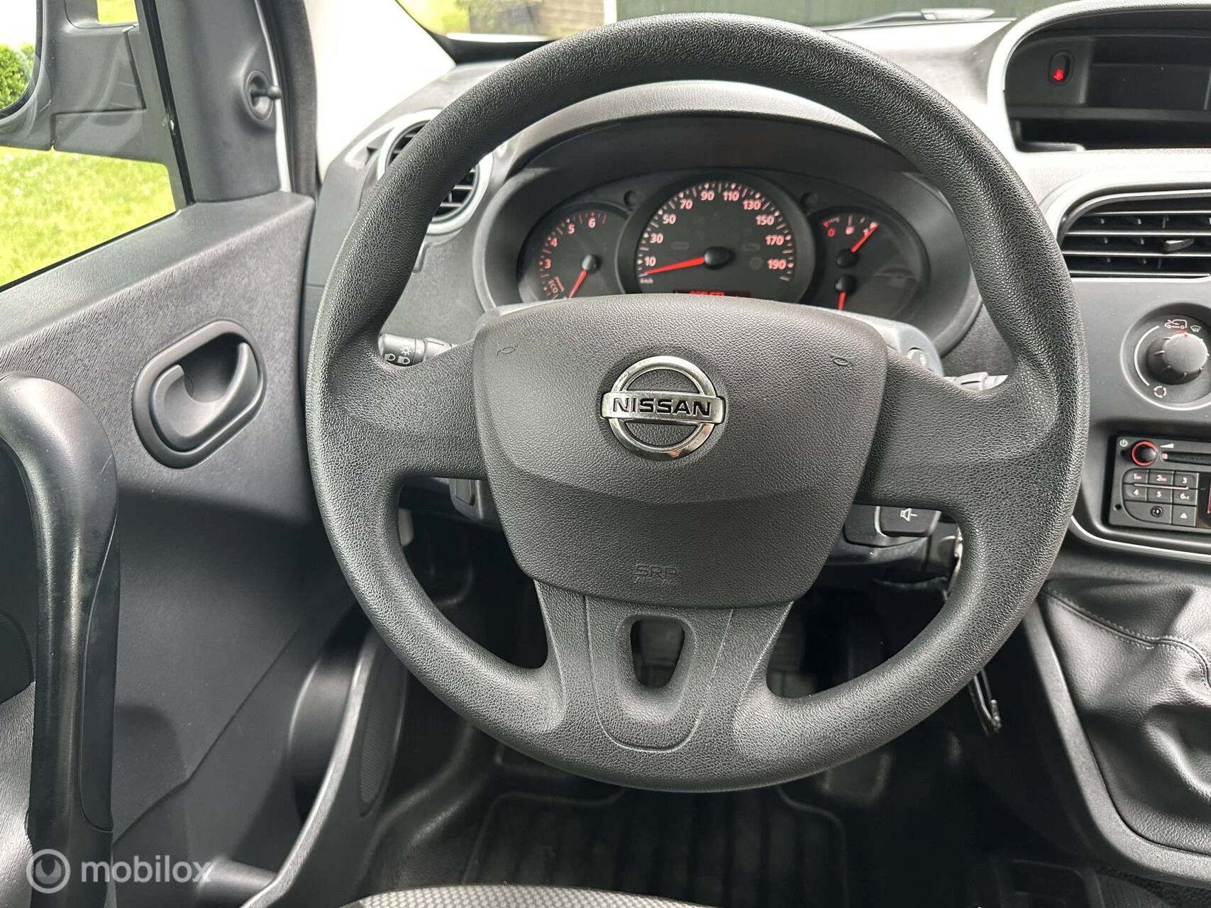 Hoofdafbeelding Nissan NV250