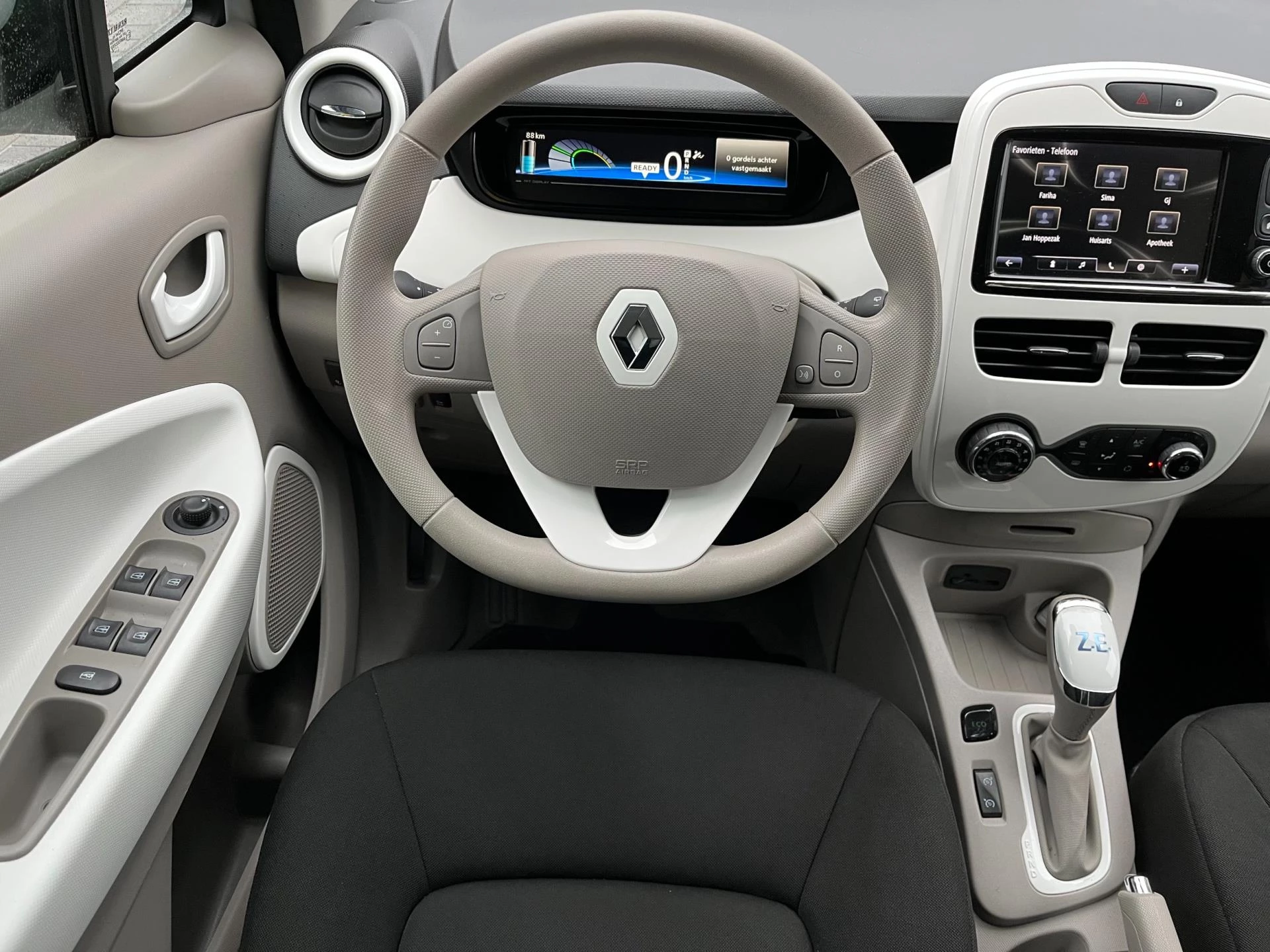 Hoofdafbeelding Renault ZOE