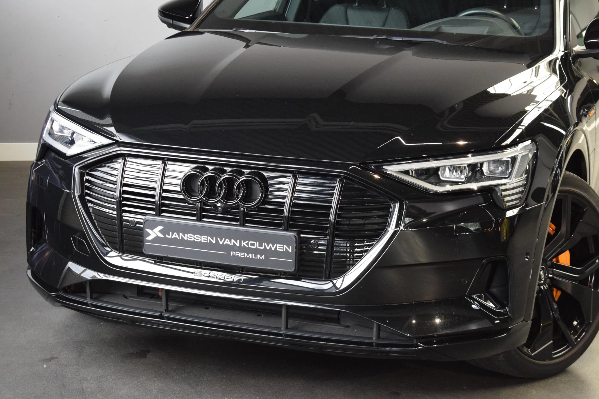 Hoofdafbeelding Audi e-tron
