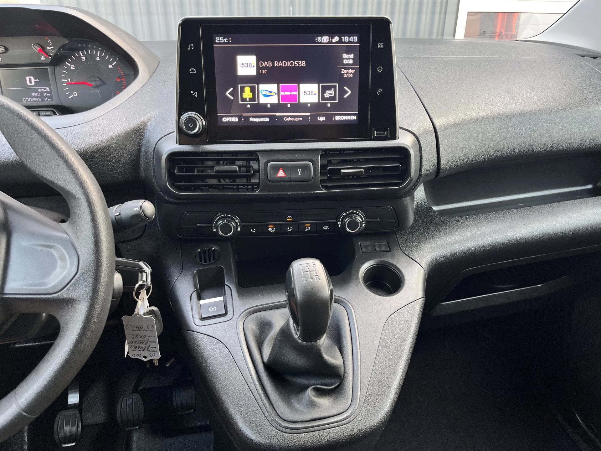 Hoofdafbeelding Peugeot Partner