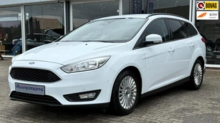 Ford Focus Wagon 1.5 Titanium Edition / AUTOMAAT / STOELVERW / STUURVERW