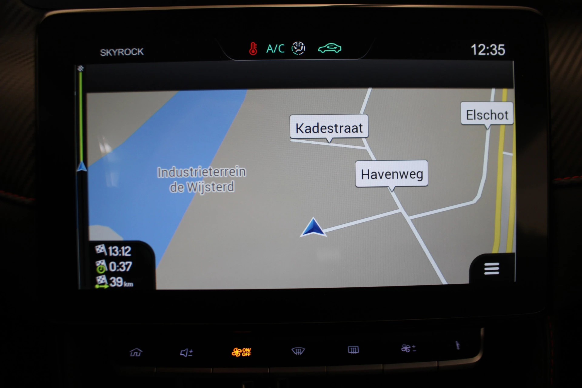 Hoofdafbeelding MG ZS