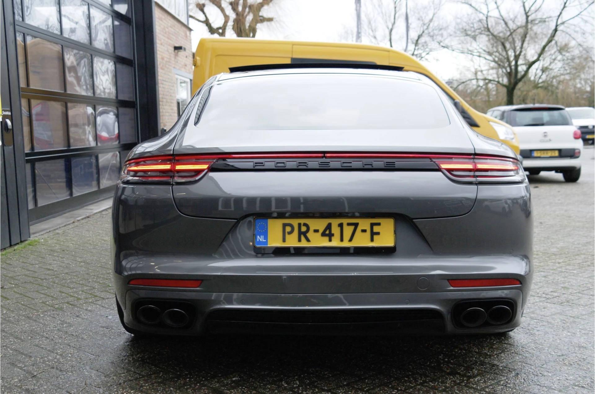 Hoofdafbeelding Porsche Panamera