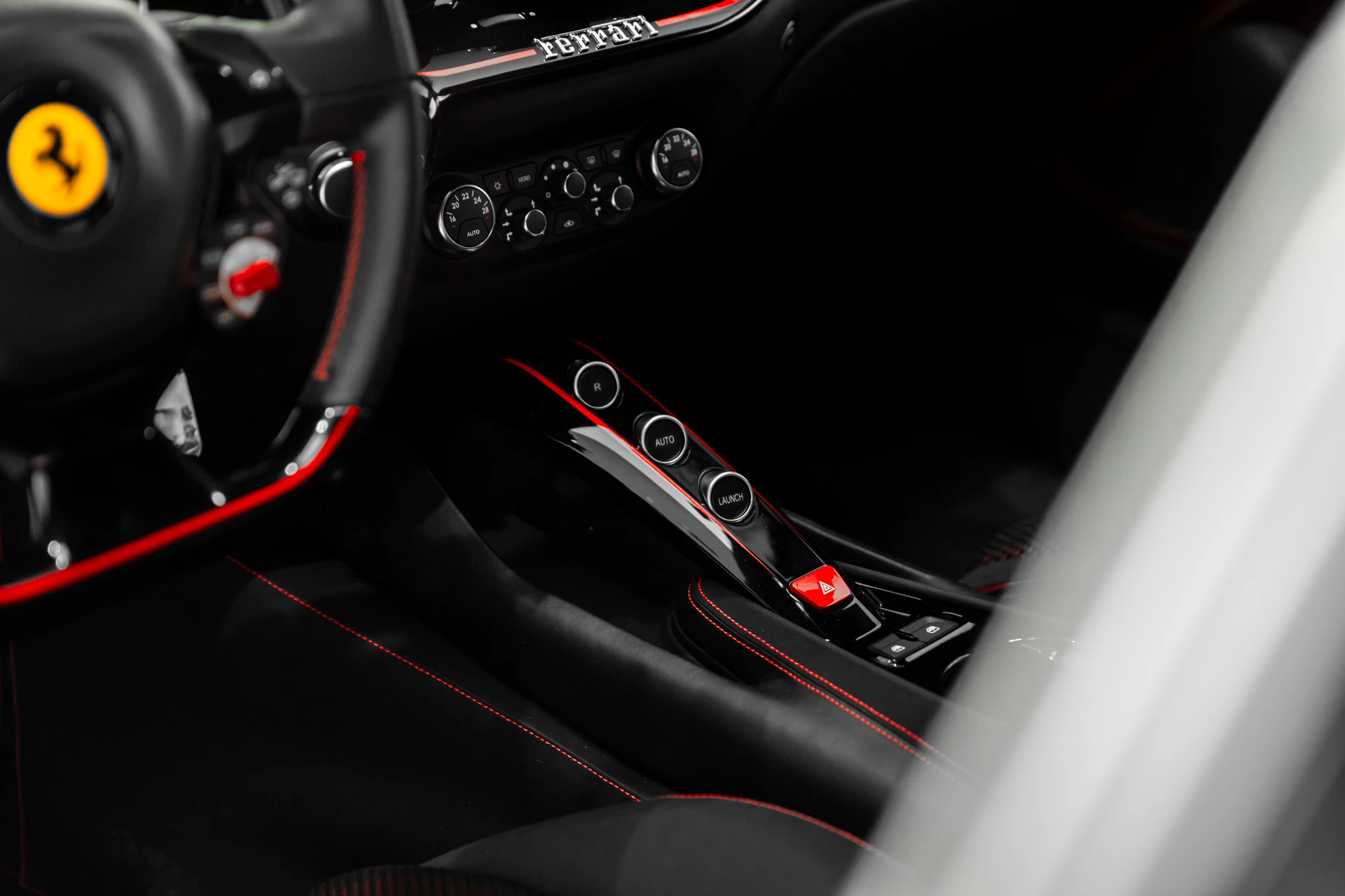 Hoofdafbeelding Ferrari F12