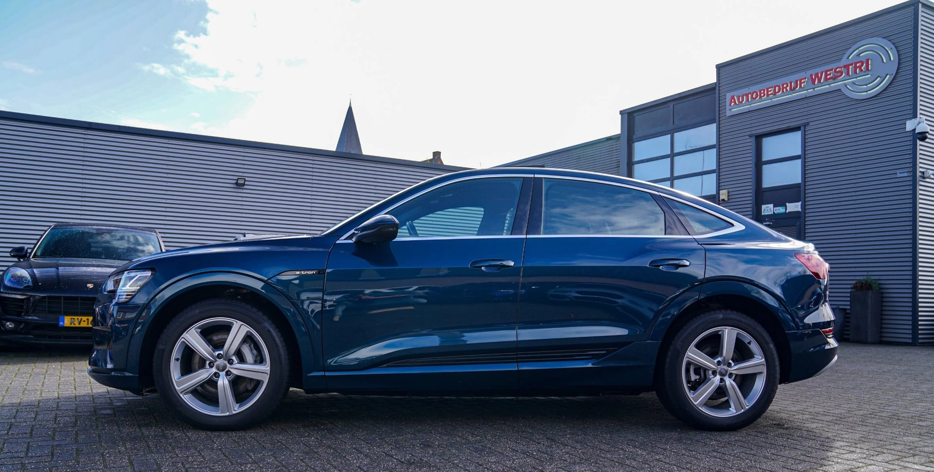 Hoofdafbeelding Audi e-tron