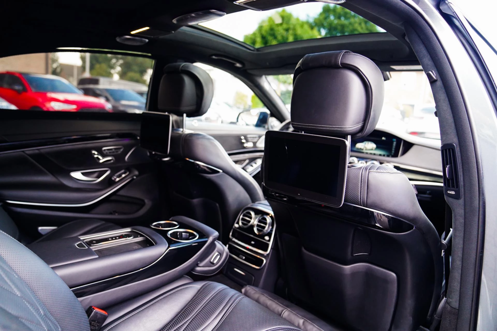 Hoofdafbeelding Mercedes-Benz S-Klasse