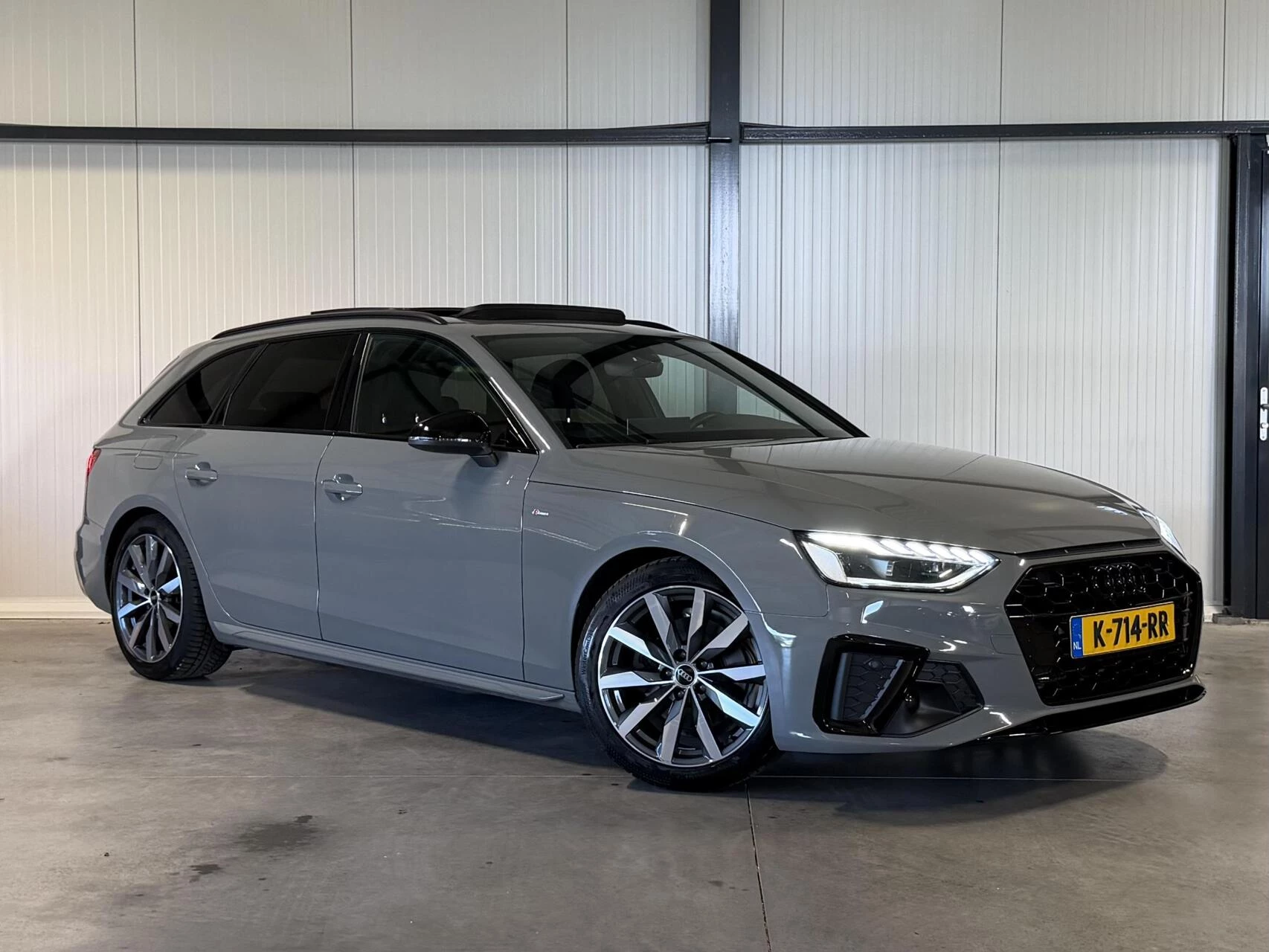 Hoofdafbeelding Audi A4