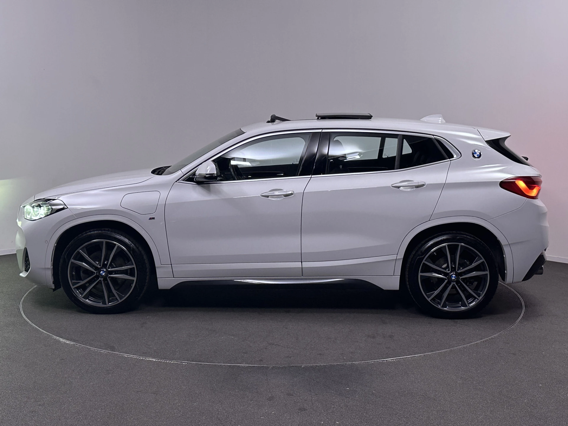 Hoofdafbeelding BMW X2