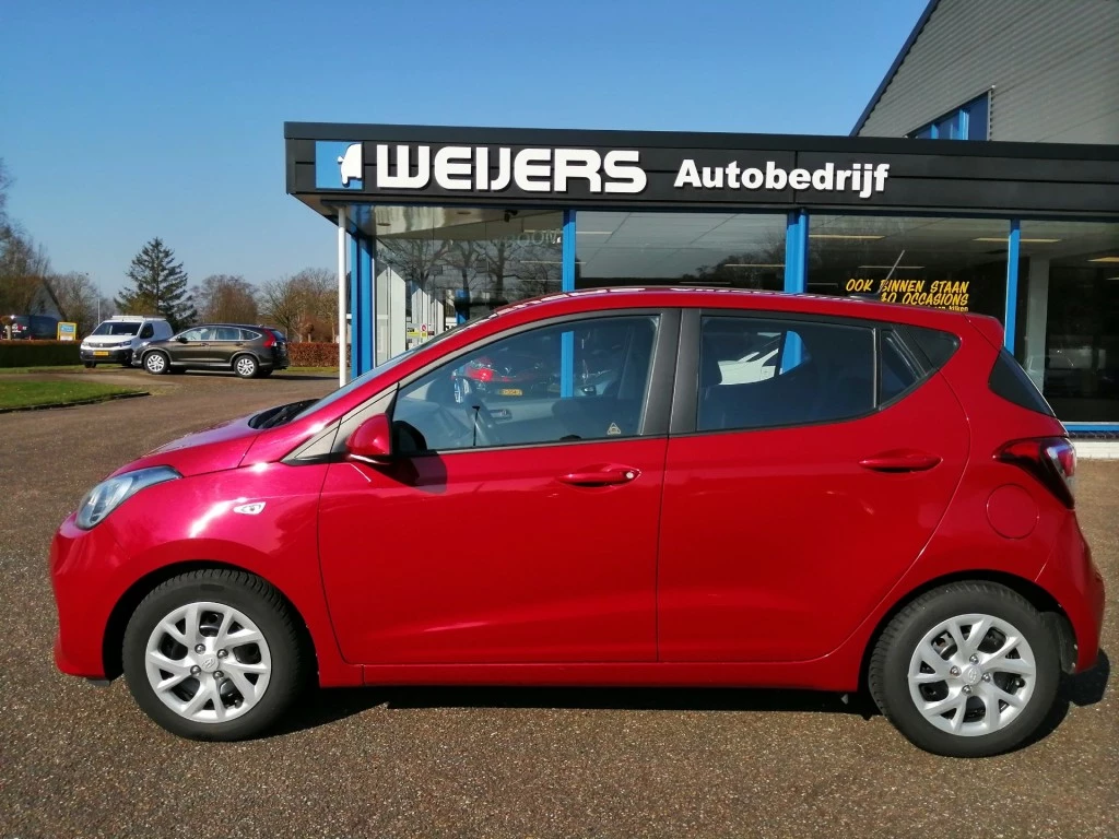 Hoofdafbeelding Hyundai i10