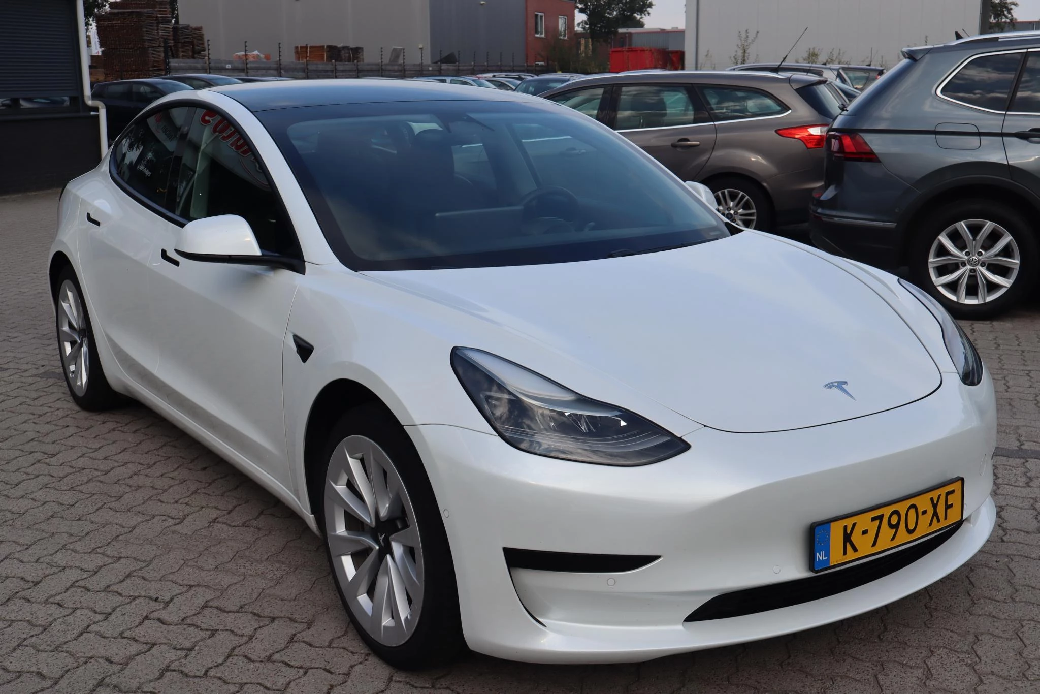 Hoofdafbeelding Tesla Model 3