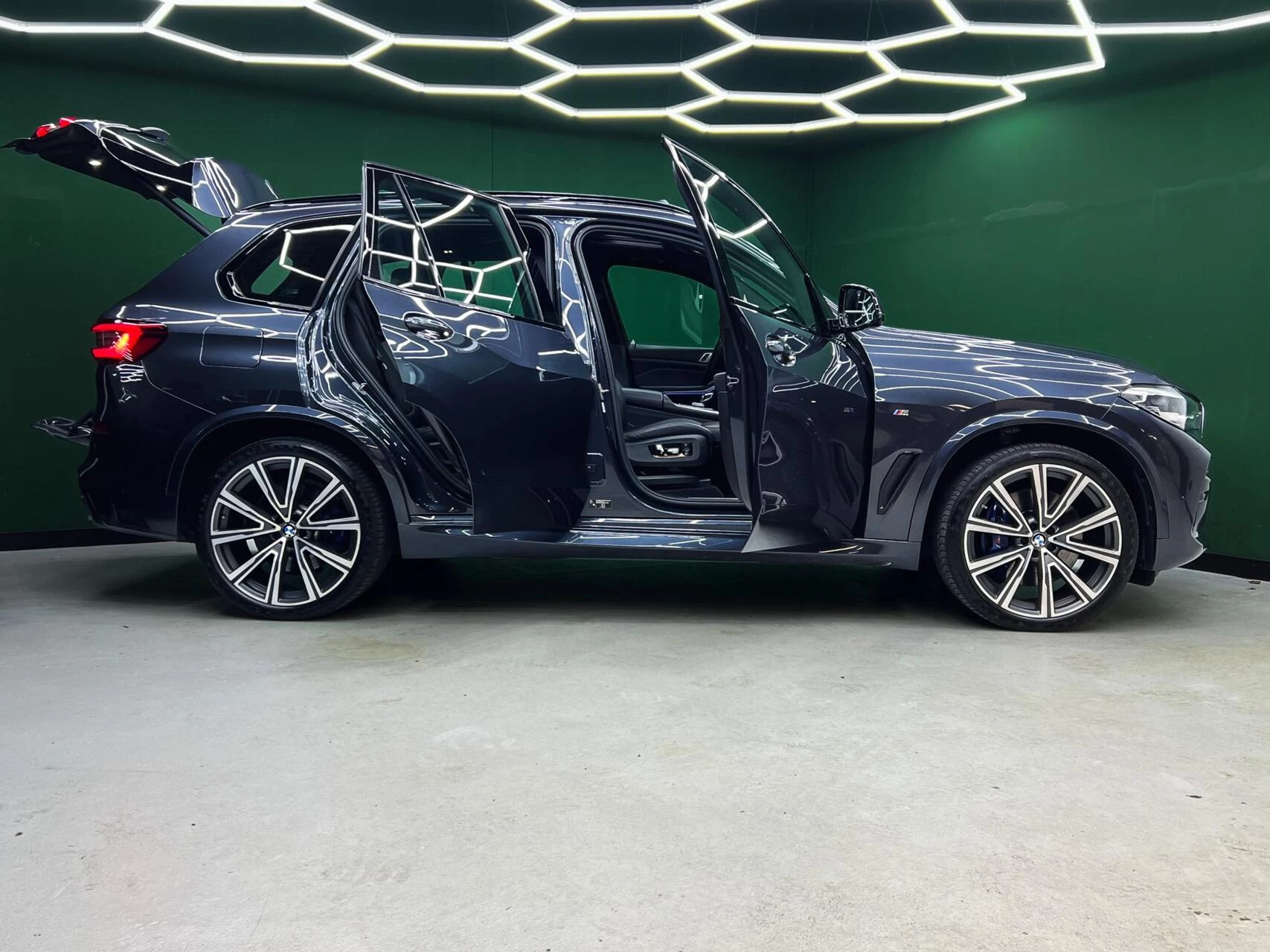 Hoofdafbeelding BMW X5