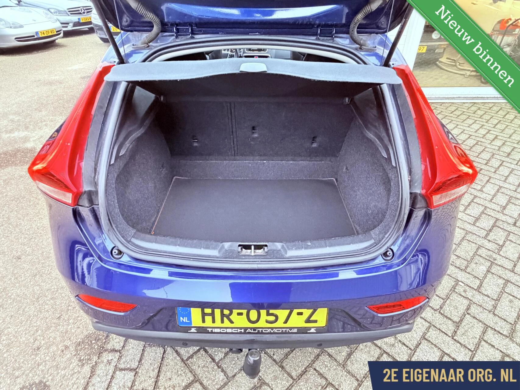 Hoofdafbeelding Volvo V40