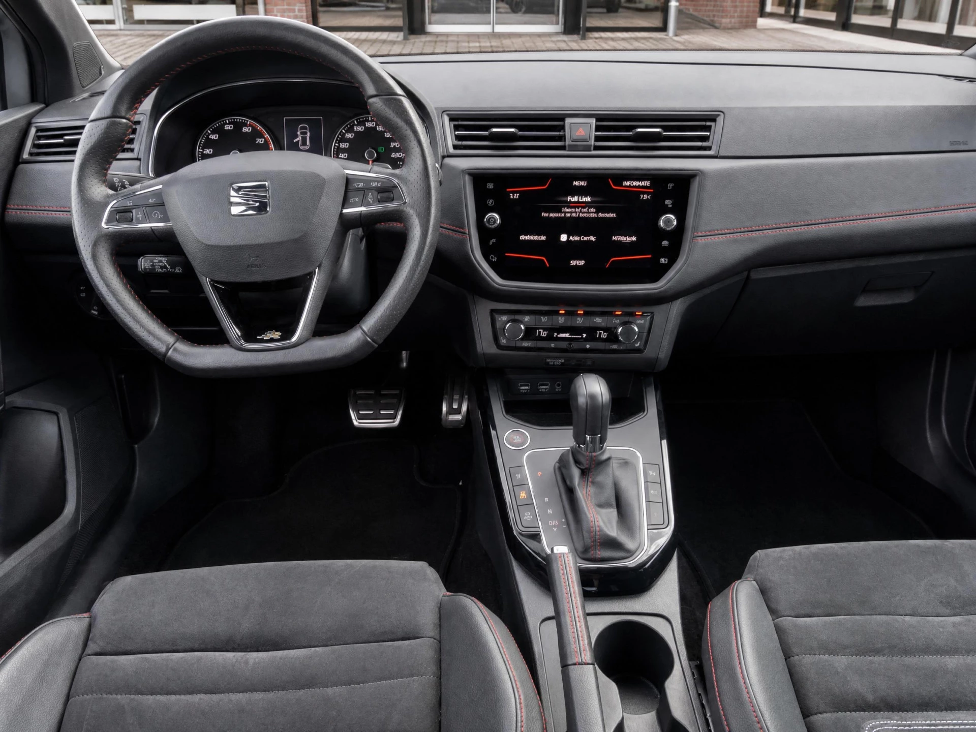Hoofdafbeelding SEAT Arona