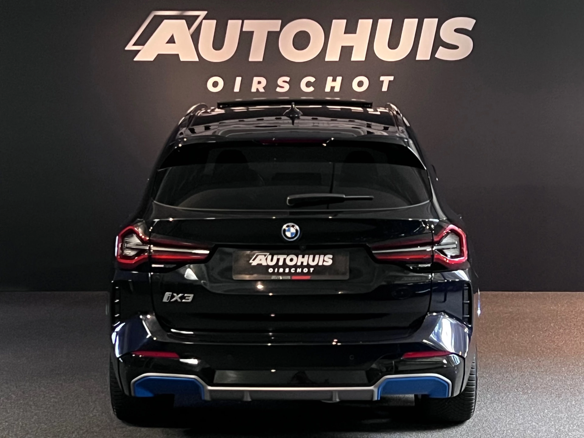 Hoofdafbeelding BMW iX3