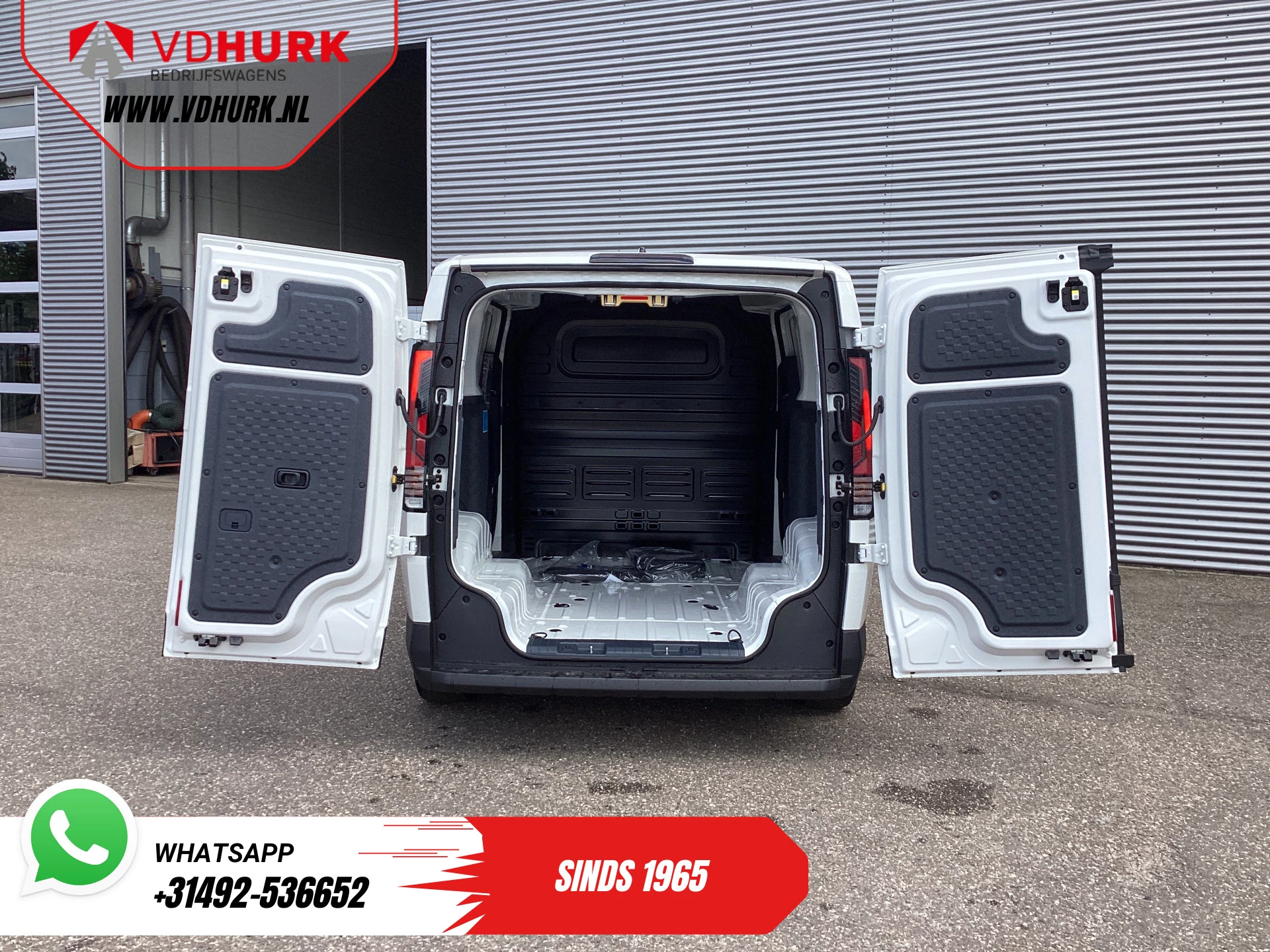 Hoofdafbeelding Kia PV5