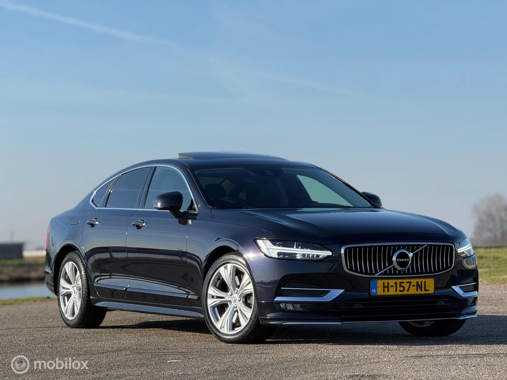 Hoofdafbeelding Volvo S90