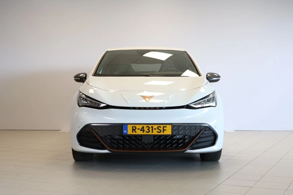 Hoofdafbeelding CUPRA Born