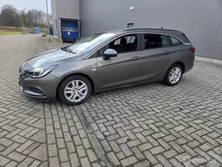 Hoofdafbeelding Opel Astra Opel Astra Sports Tourer 1.6 CDTI Business
