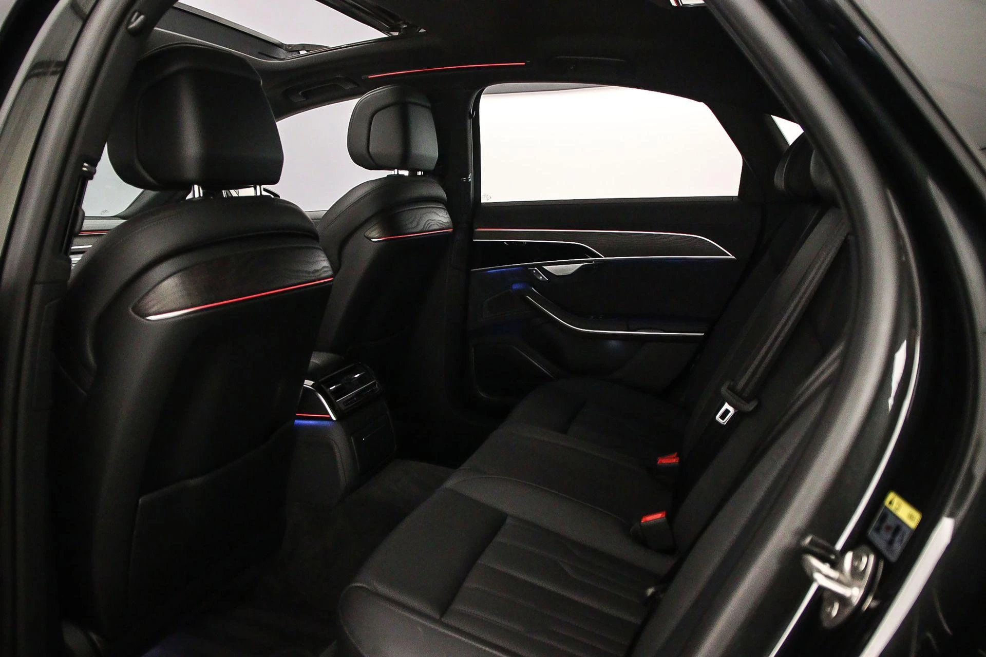 Hoofdafbeelding Audi A8