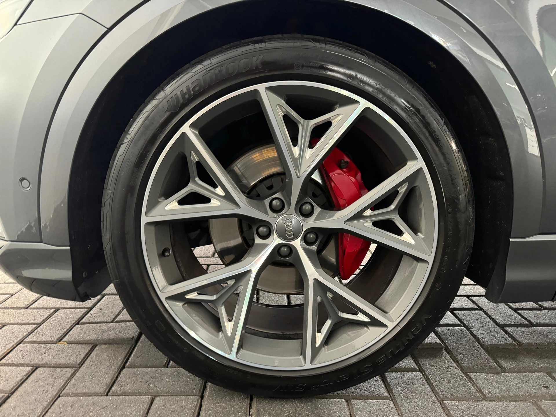 Hoofdafbeelding Audi Q8